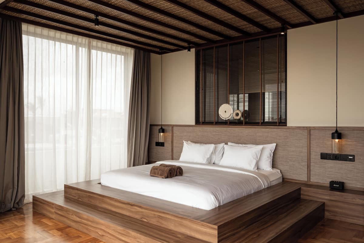 Executive Penthouse | Individually decorated, individually furnished, laptop workspace