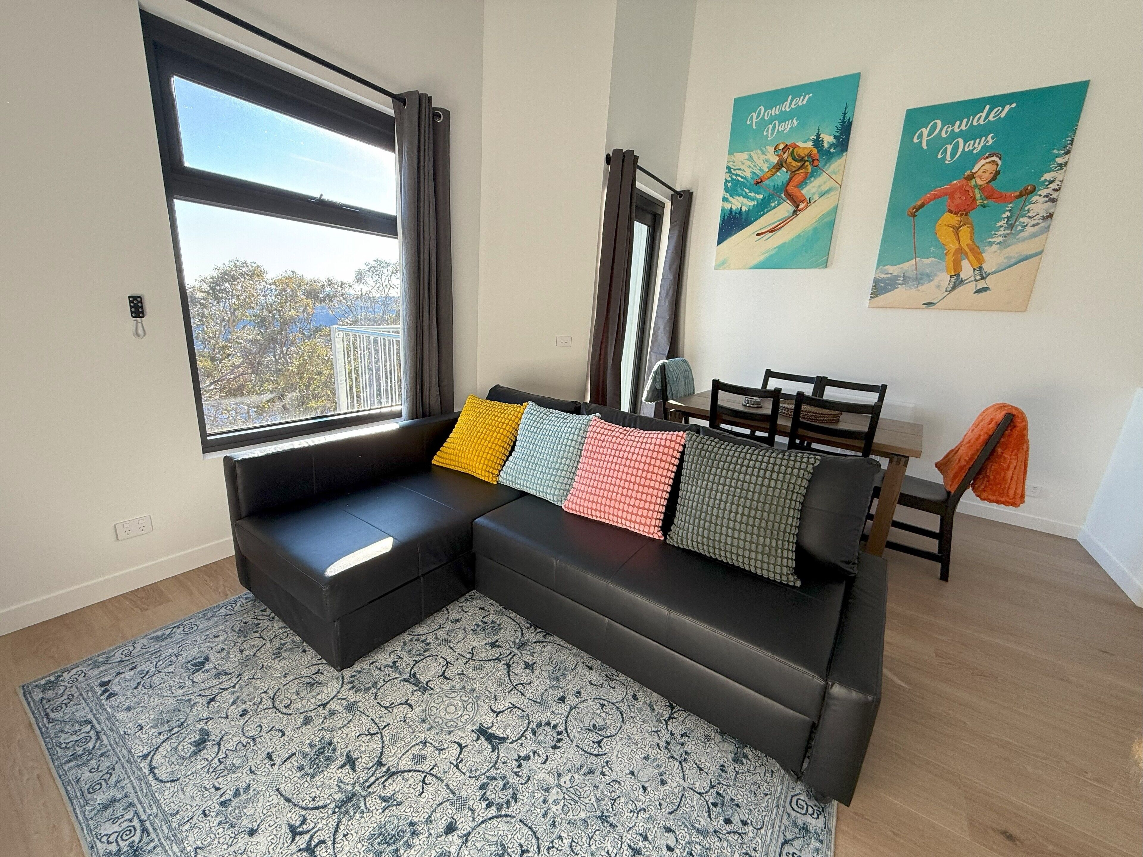 Smart TV, fireplace, stereo, computer monitors