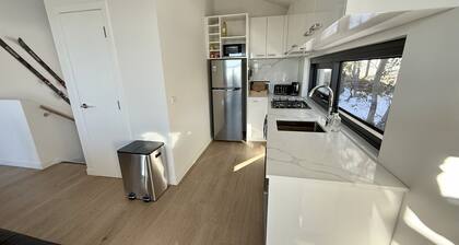 Ski Lift Access | Modern 3BR Chalet + Fireplace