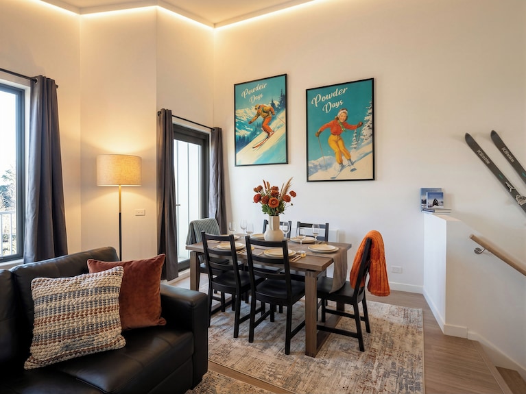 Mont Blanc Chalet Mount Buller Chalet Walk To Lifts. Sleeps 12 - Mount Buller