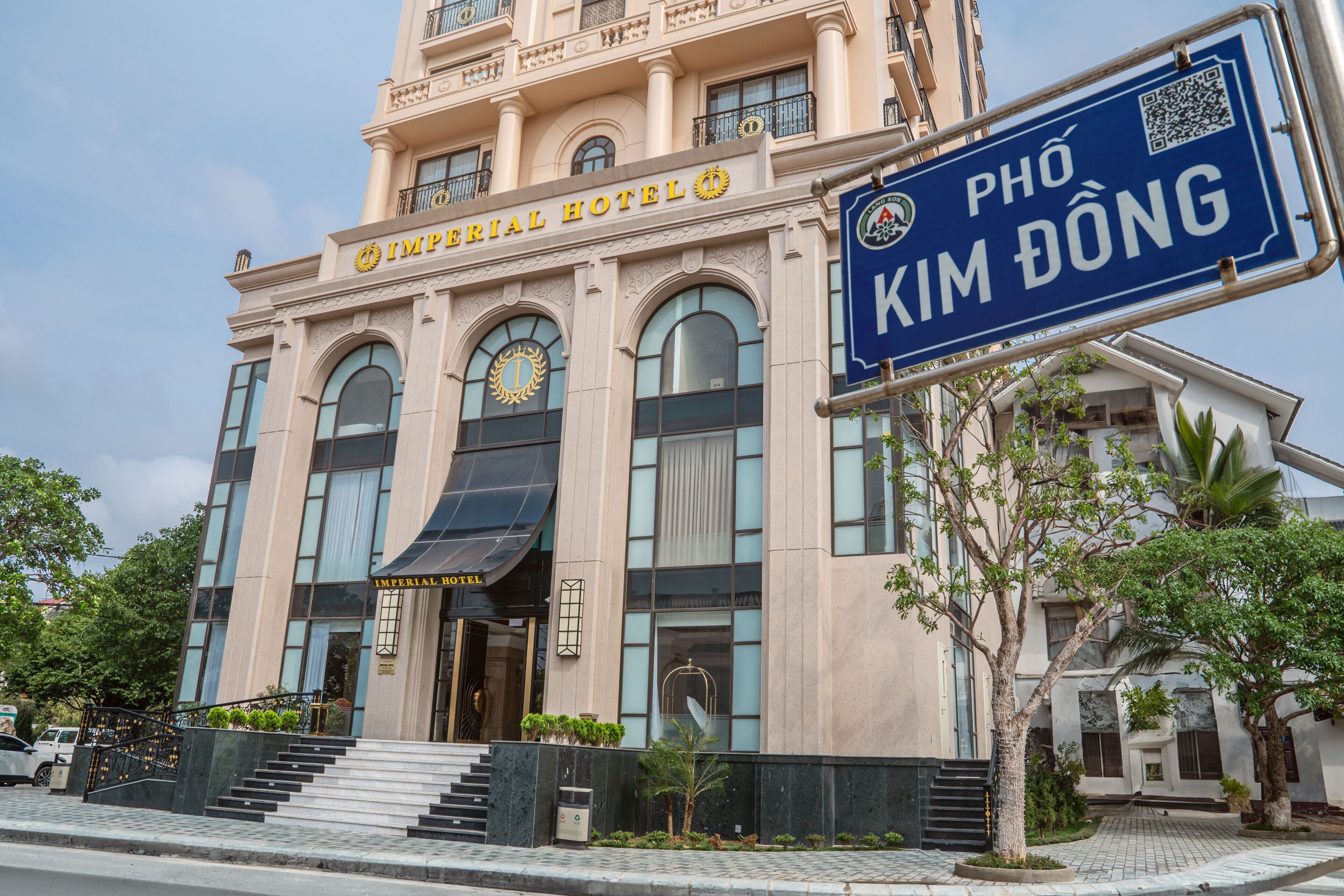 The exterior of the Imperial Hotel with a sign for Phò Kim Đoòng.