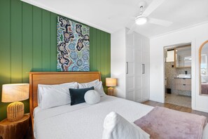 1 chambre, fer et planche Ă repasser, Wi-Fi, draps fournis