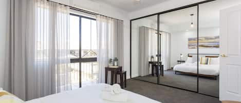 3 chambres, fer et planche Ă repasser, Wi-Fi gratuit, draps fournis