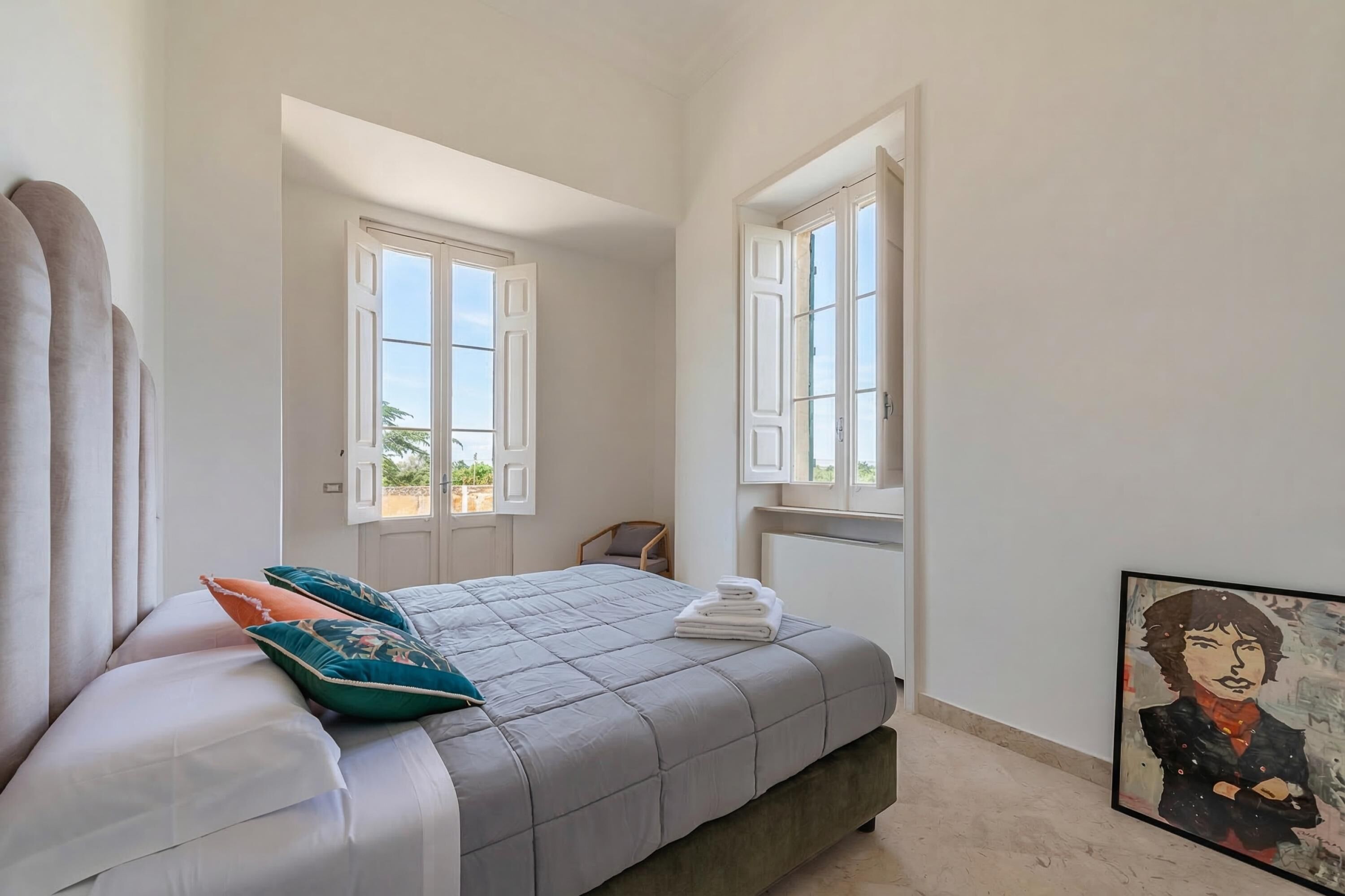 5 chambres, fer et planche à repasser, Wi-Fi gratuit, draps fournis