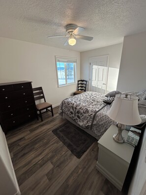 5 habitaciones, wifi gratis y ropa de cama 
