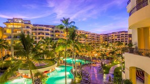 Pool - Peak Whale Season! - 2 Bedroom suite @ Villa la Estancia Los Cabos - March 1-8
 (Cabo San Lucas)