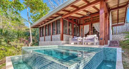 Villa 3 - Private Infinity Plunge Pool Villa with Stunning Mountain Views