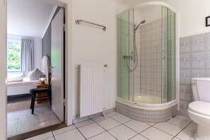 Apartment | Badezimmer