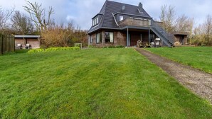 Apartment | Exterior - Ferienwohnung in Vollerwiek Direkt am Nordseedeich (Vollerwiek)