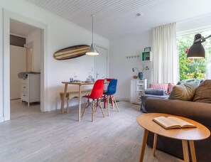 Apartment | Dining - Ferienwohnung in Vollerwiek Direkt am Nordseedeich (Vollerwiek)