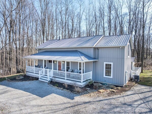  المنشأة من الخارج