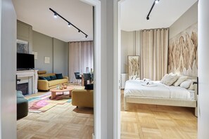 Living area - Sublim Apartment Arc de Triomphe/ Trocadero (Paris)