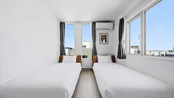 Maison Deluxe | 4 chambres, fer et planche à repasser, accès au Wi-Fi (inclus)