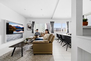 Deluxe House | Living area | Flat-screen TV - MIST (Sapporo)