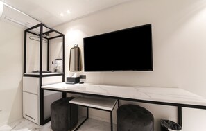 Family Twin Room, Non Smoking, Partial Lake View - Hotel Azit (Jeonju)