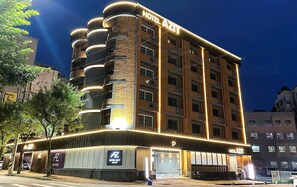 Front of property - Hotel Azit (Jeonju)