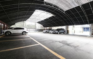 Free self-parking - Hotel Azit (Jeonju)