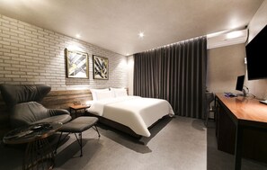 Décoration personnalisée, ameublement personnalisé, bureau