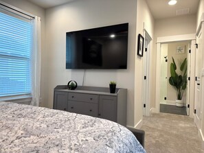 3 Schlafzimmer, Bügeleisen/Bügelbrett, WLAN, Bettwäsche