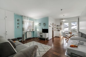 Estúdio standard, vista para a montanha (Studio Blue Petit) | Wi-Fi de cortesia, roupa de cama