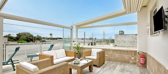 Villa Na' Lu' 1 With Sea View