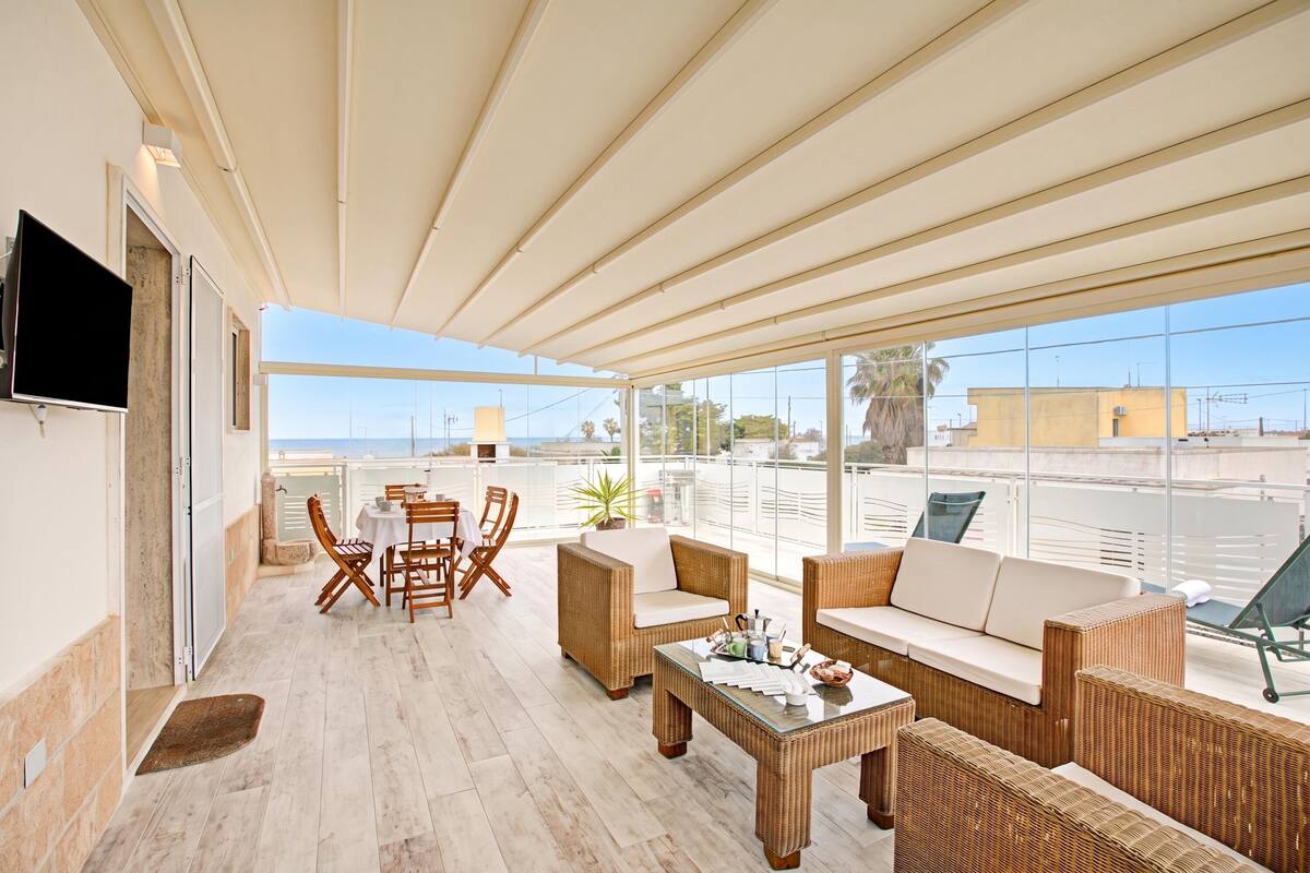 Family House, 2 Bedrooms, 2 Bathrooms (Villa Na' Lu' 2 With Sea View) | Living area