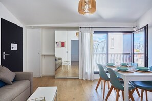 Apartment | Living area - Apartment Boulogne Facing the "passage" (Boulogne-Billancourt)