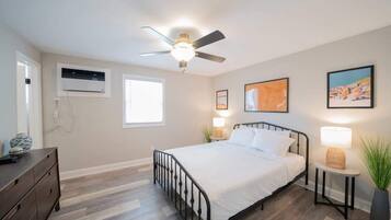 1 chambre, fer et planche à repasser, Wi-Fi, draps fournis