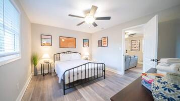 1 bedroom, iron/ironing board, WiFi, bed sheets