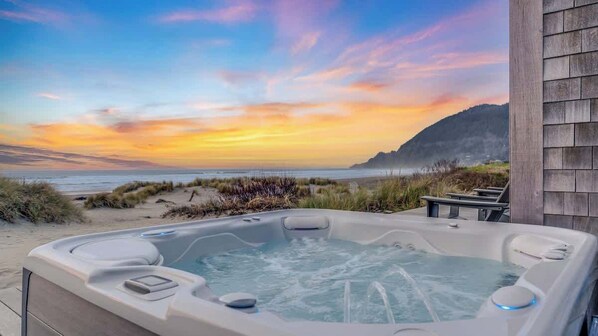 Unclassified image, 1 of 71, button