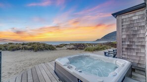 Outdoor spa tub - Stunning oceanfront home with amazing views and Hot Tub! (Manzanita)