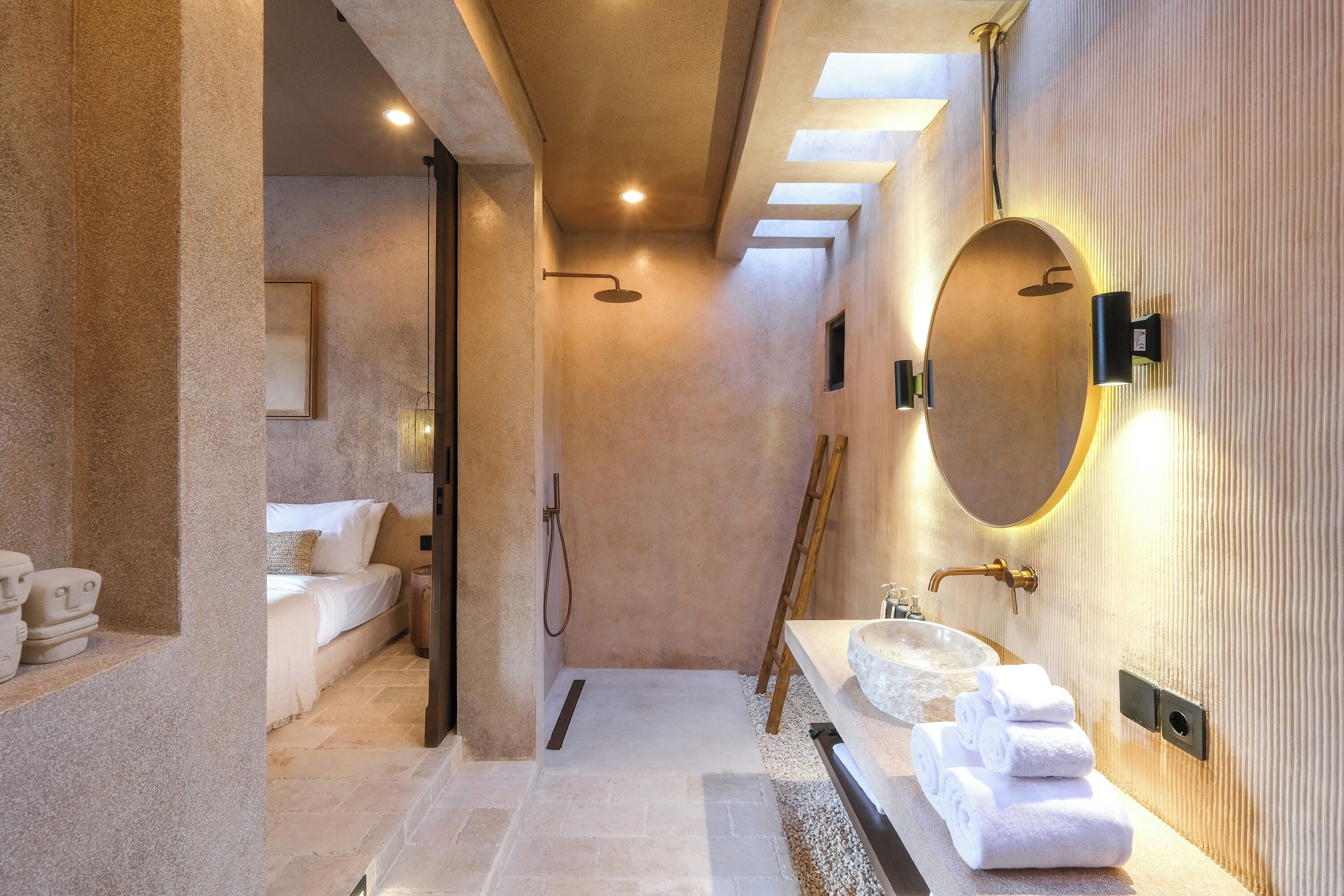 Vila Deluks, patio, pemandangan kolam renang | Kamar mandi | Perlengkapan mandi gratis, pengering rambut, kloset, dan handuk