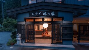 미분류 이미지, 5/75장, 버튼
