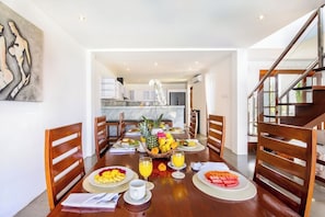 Dining room - Villa Lilja (Seminyak)
