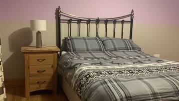 1 bedroom, Internet, bed sheets