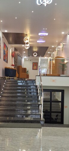 BlueNeck Ayodhya-Near ShriRam Mandir