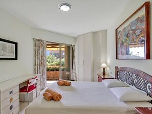 2 camere, ferro/asse da stiro, Wi-Fi gratuito, lenzuola