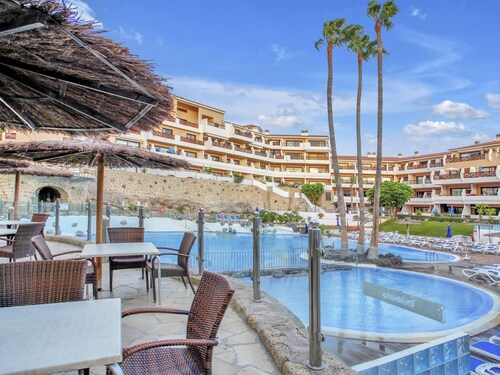 Zen Holidays, Heated Pool, Cond. Air, Terrace