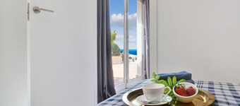 The Stone Apartment, Los Gigantes, Heated Pool