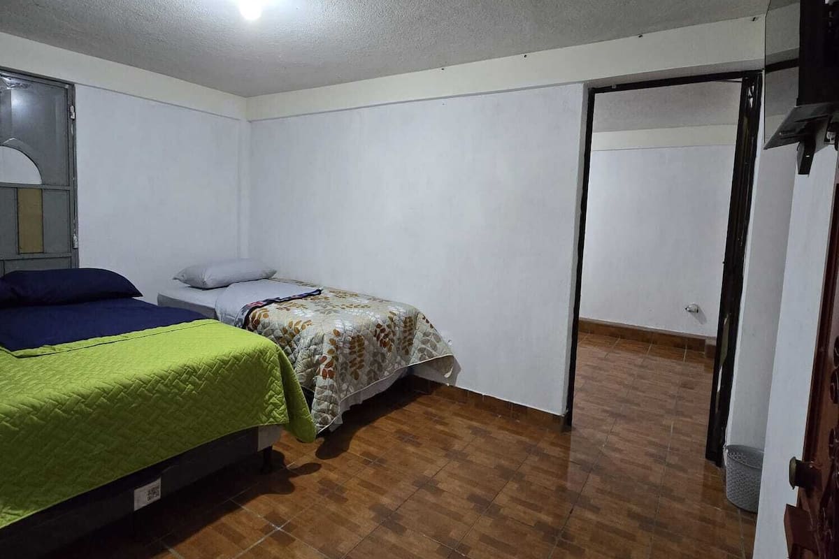 2 habitaciones, ropa de cama de alta calidad y wifi gratis