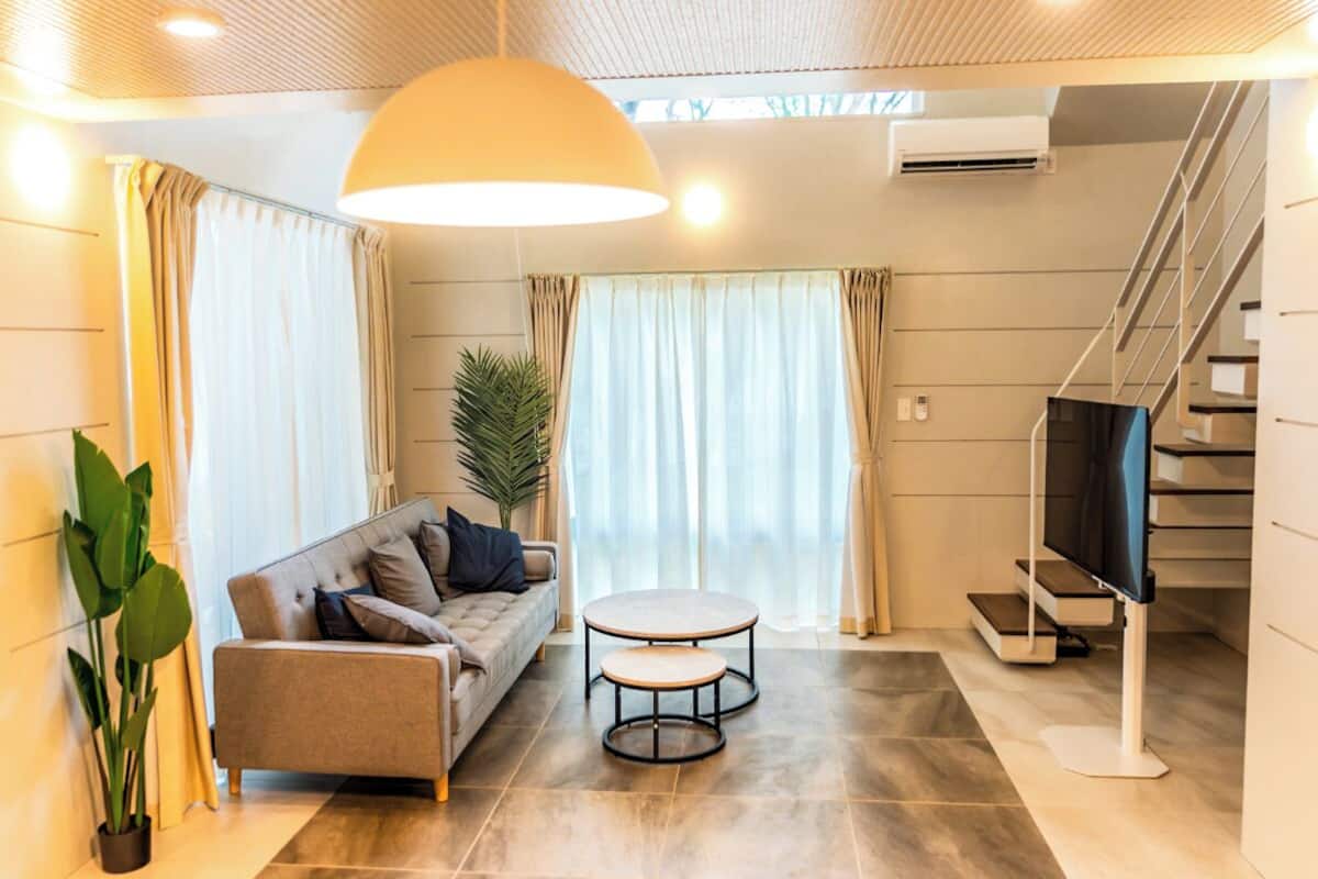 2 phòng ngủ, bàn ủi/dụng cụ ủi quần áo