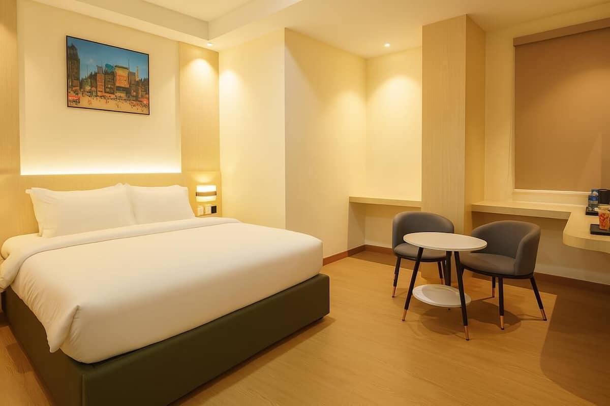 Quarto casal superior | 1 quarto, frigobar, Wi-Fi de cortesia, roupa de cama