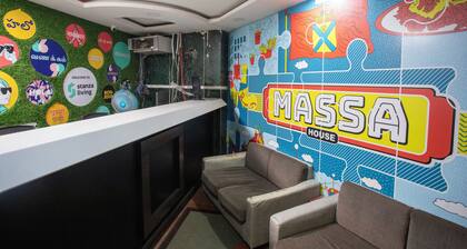 Stayz Inn near Marina Beach