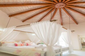 3 Schlafzimmer, Bügeleisen/Bügelbrett