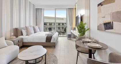 Perfect Getaway modern Studio in Luma 22 - JVC