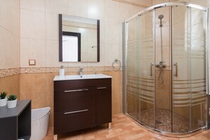 Een douche, een bidet