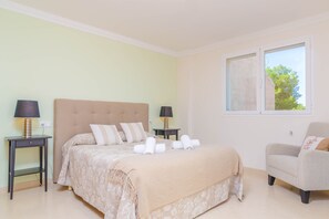 4 bedrooms