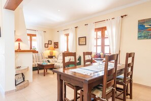 Dining - Son Coll - Villa With Private Pool In Lloseta (Lloseta, Illes Balears)