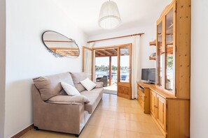 Living area - Casa Michaela - House In Portopetro. Free Wifi (Porto Petro, Illes Balears)