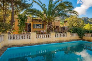 Pool - Bonavista (batle De Bonavista)	 - Villa With Pool (Felanitx, Illes Balears)